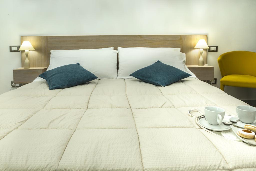 Piazza Martiri Rooms カリアリ 部屋 写真